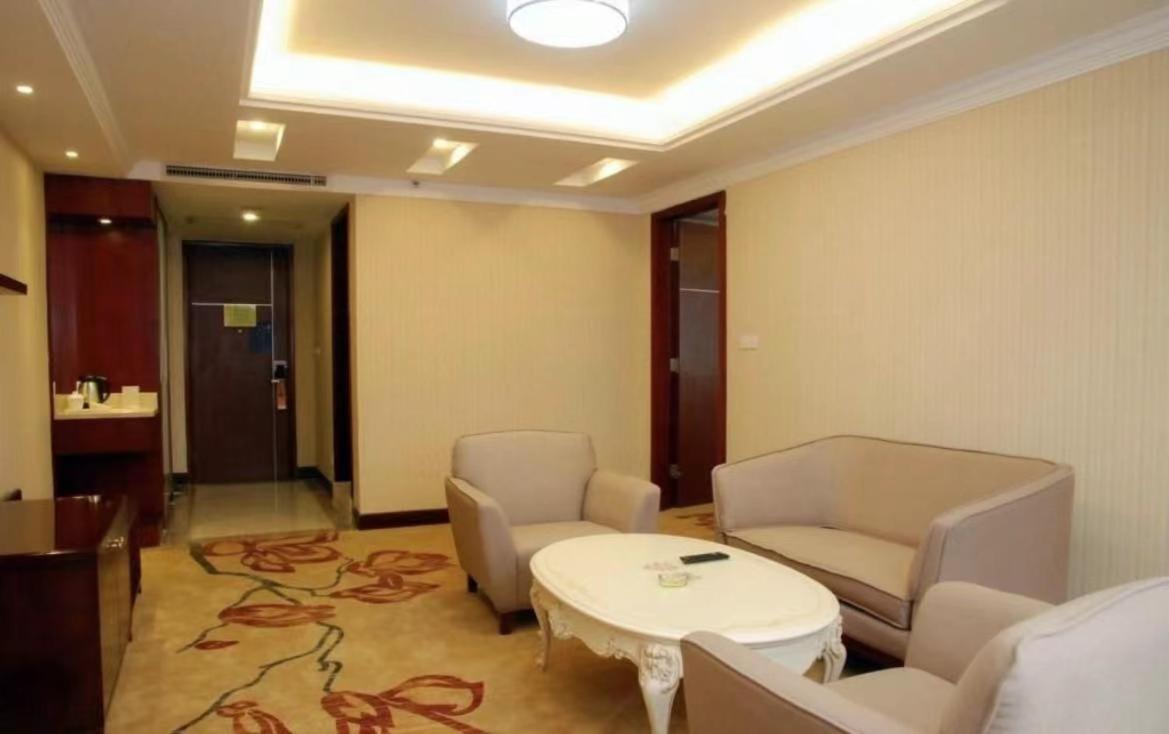Vienna Hotel Dongguan Houjie Exhibition Center Dış mekan fotoğraf