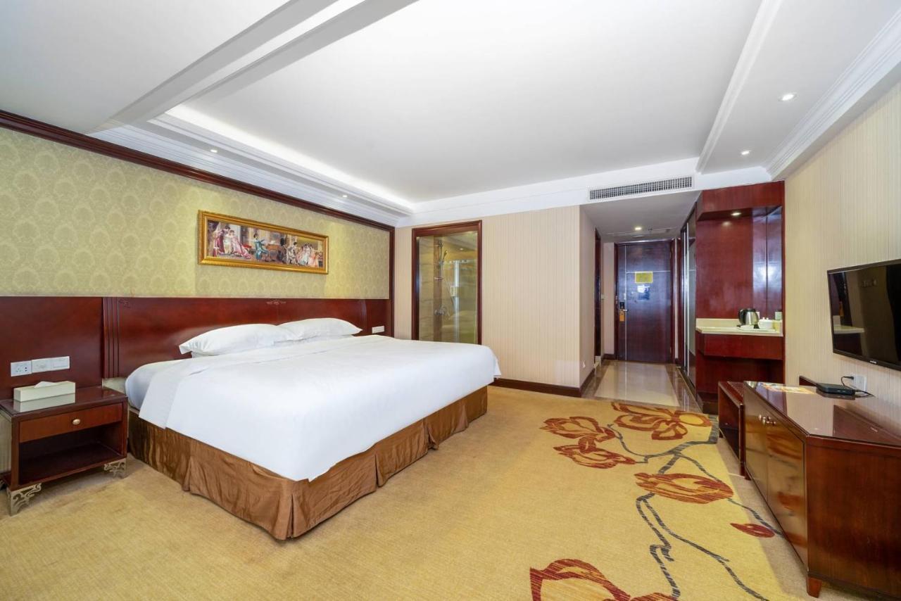 Vienna Hotel Dongguan Houjie Exhibition Center Dış mekan fotoğraf