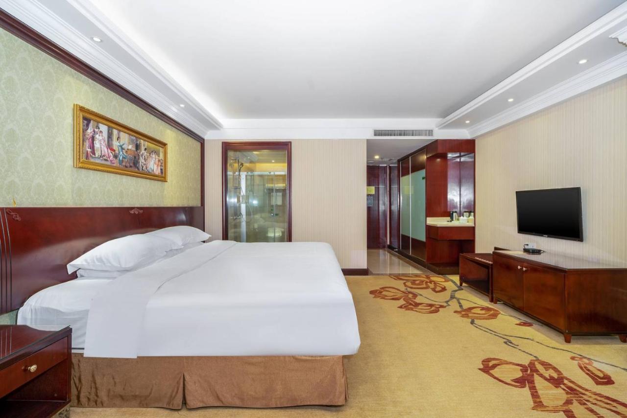Vienna Hotel Dongguan Houjie Exhibition Center Dış mekan fotoğraf