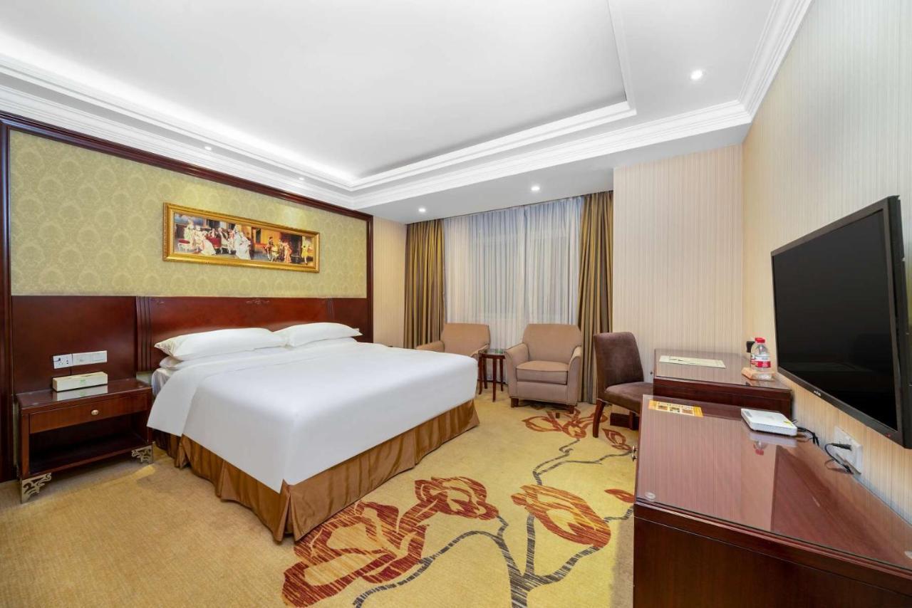 Vienna Hotel Dongguan Houjie Exhibition Center Dış mekan fotoğraf